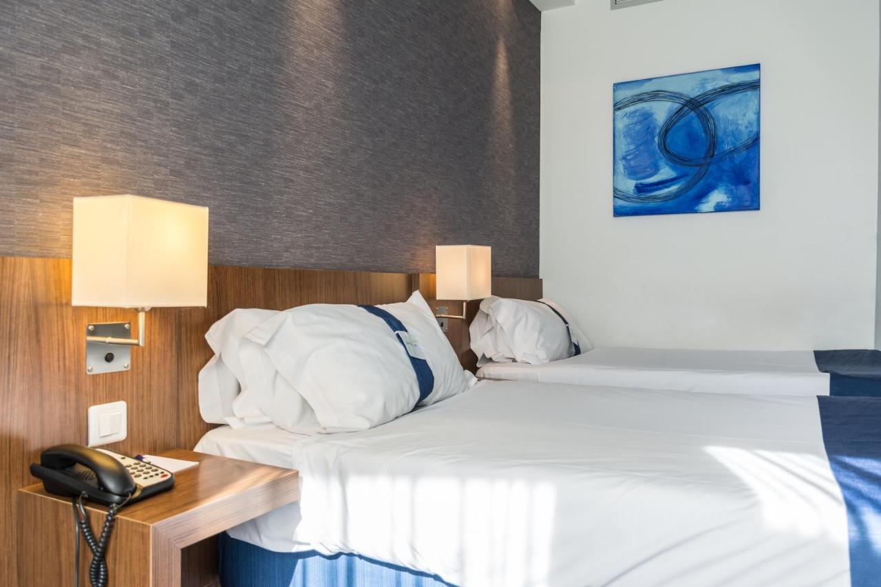 Holiday Inn Express Madrid Leganes By Ihg Экстерьер фото