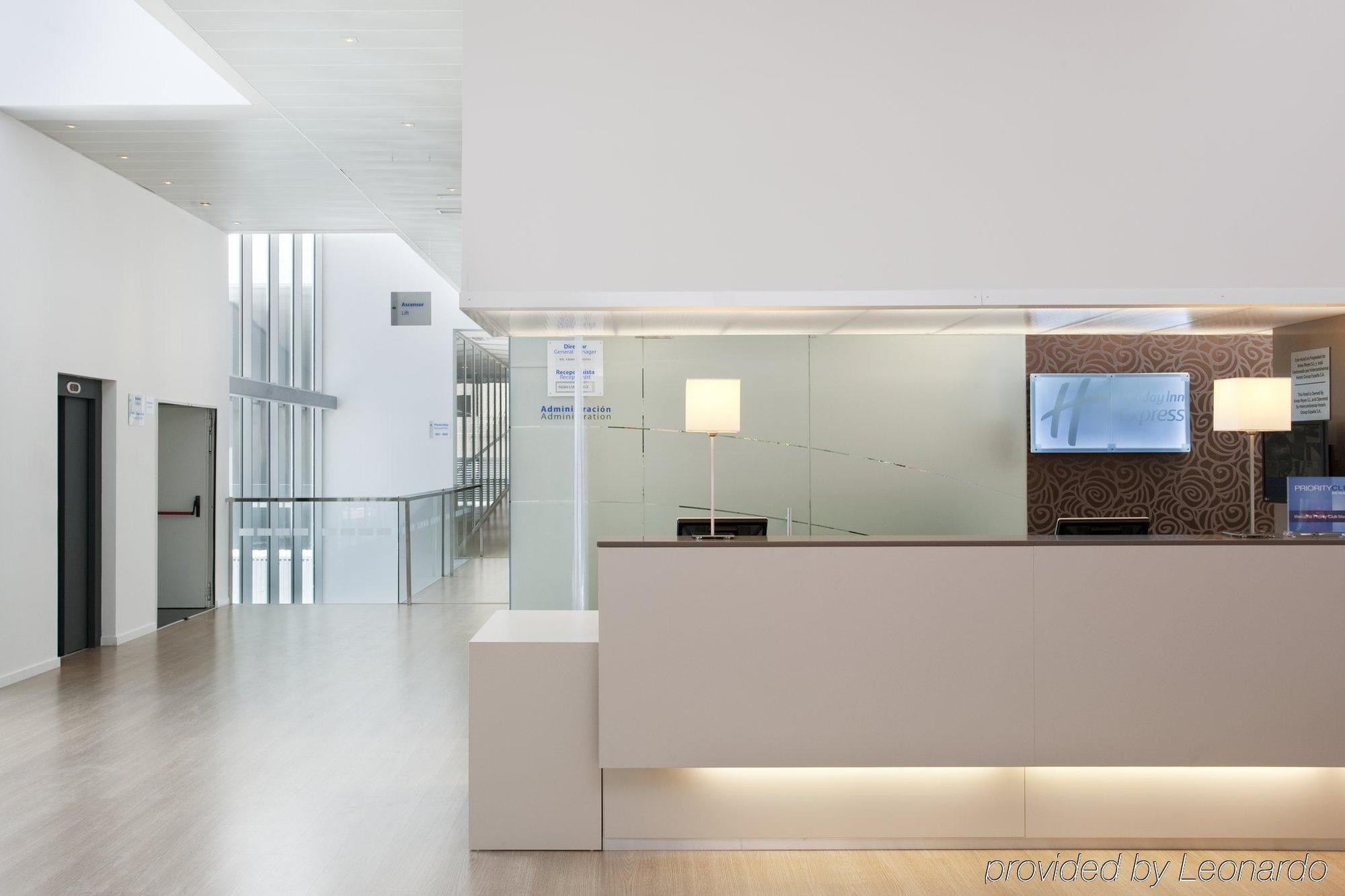 Holiday Inn Express Madrid Leganes By Ihg Интерьер фото